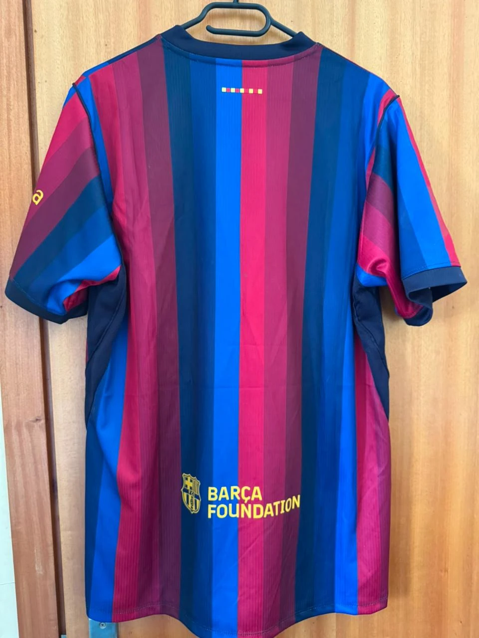 Camisola FC Barcelona 26/27 | Equipamento Principal | Tamanho L – photo 2